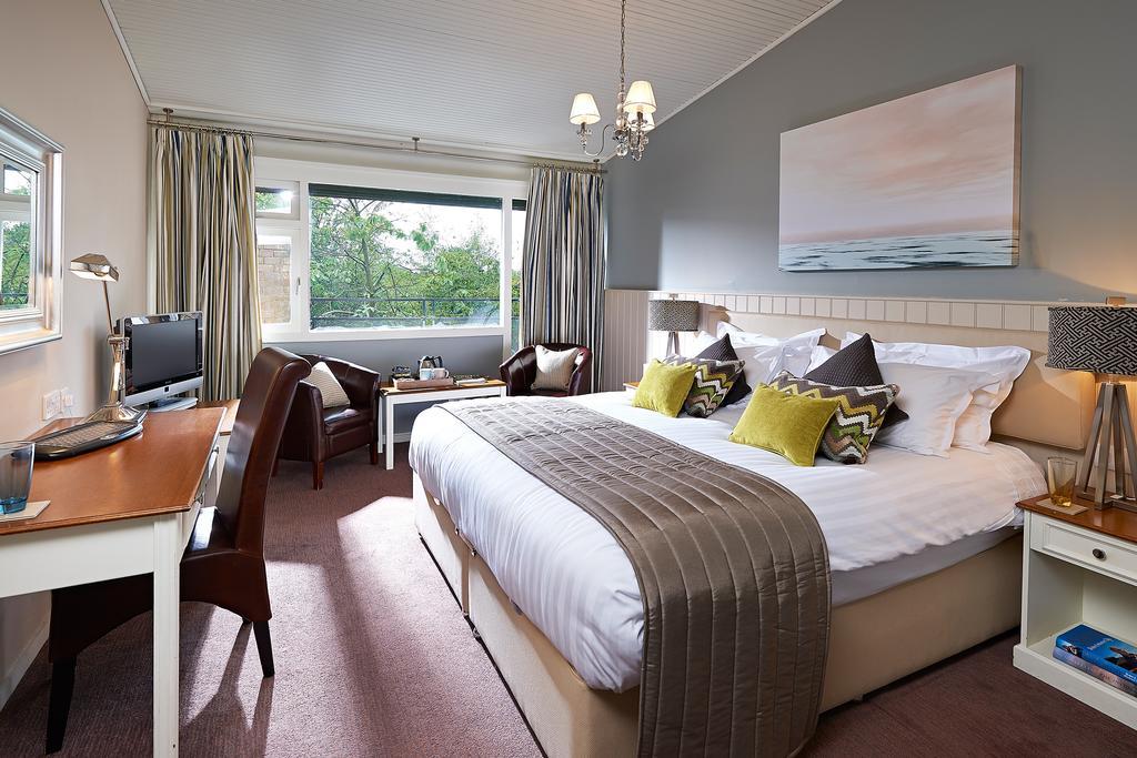 Potters Heron Hotel Romsey Ngoại thất bức ảnh