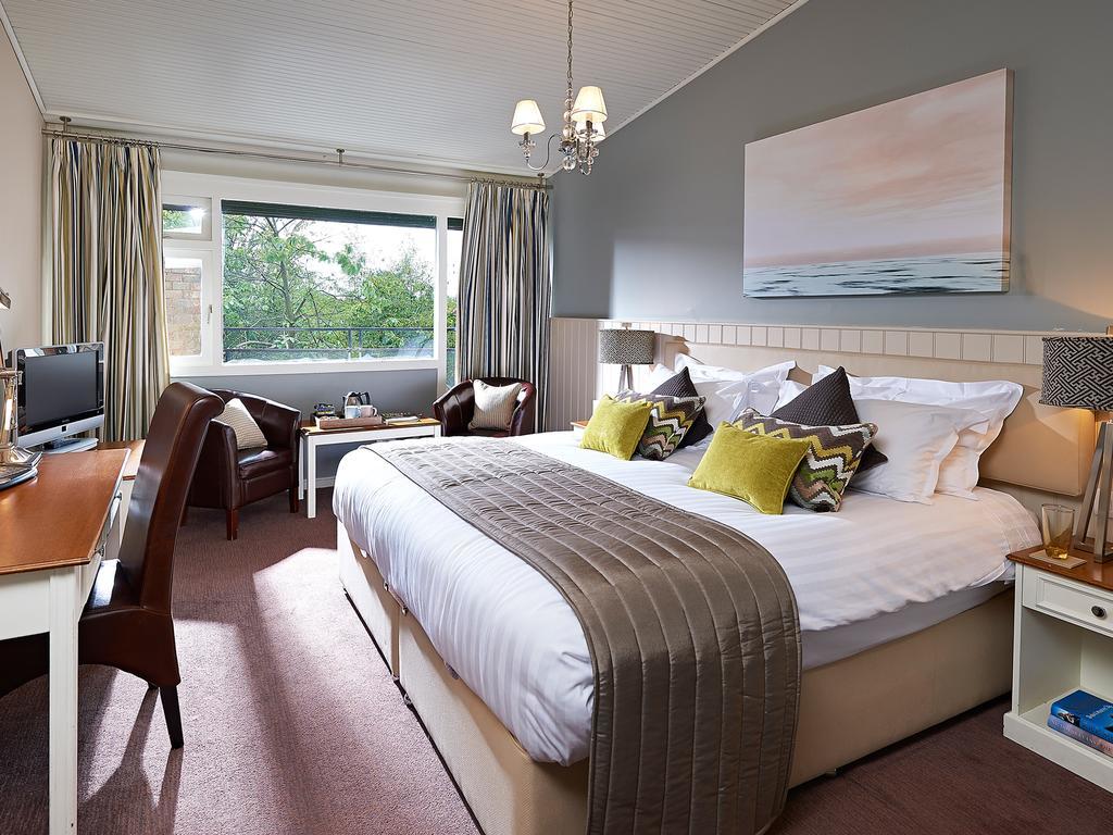 Potters Heron Hotel Romsey Ngoại thất bức ảnh