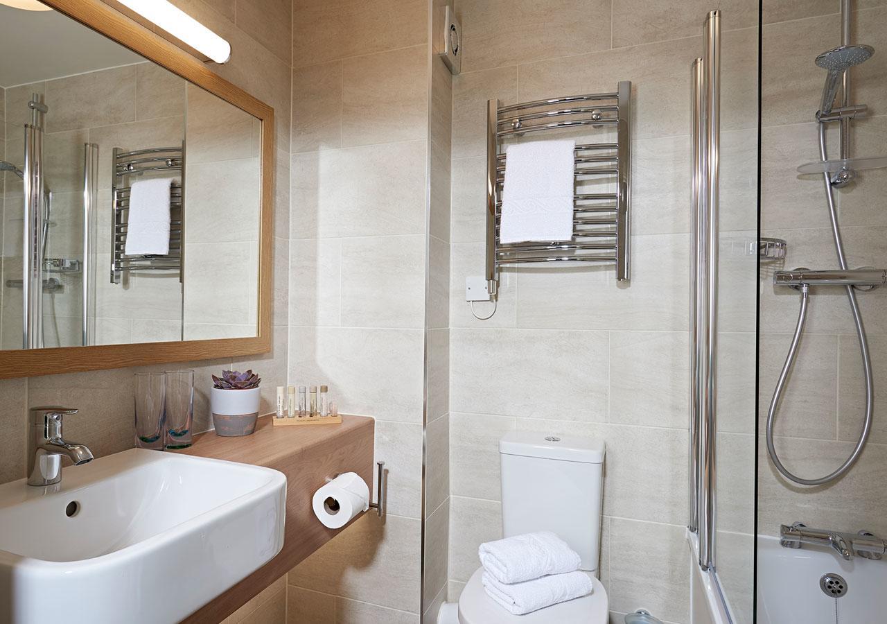 Potters Heron Hotel Romsey Ngoại thất bức ảnh